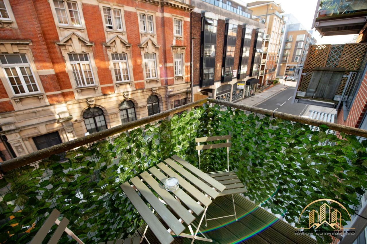 Aphrodite Apartment - The Lust Of Town Southampton Dış mekan fotoğraf